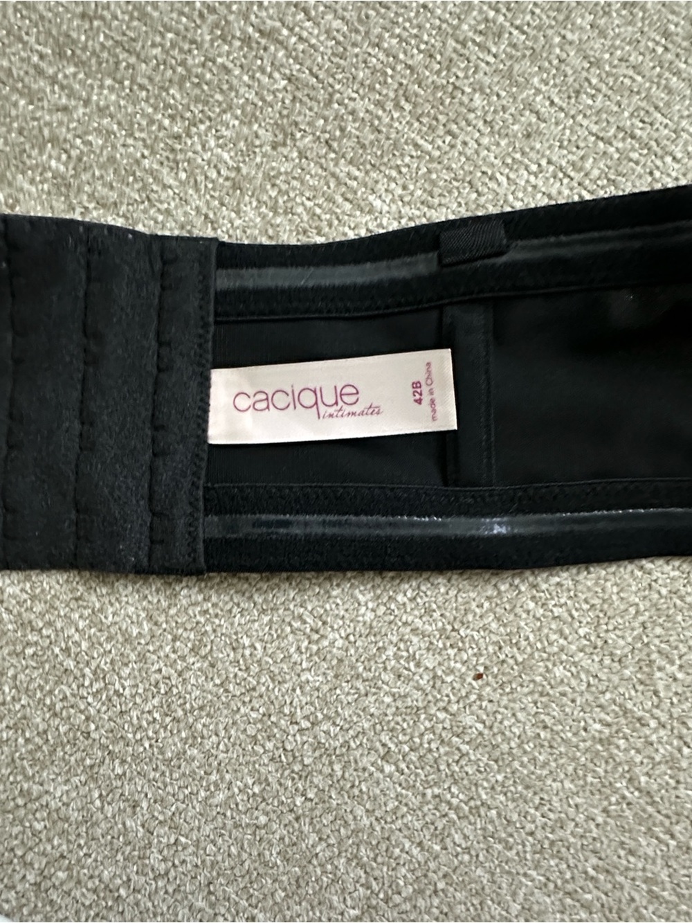 Cacique black strapless bra size 42B - Picture 6 of 6